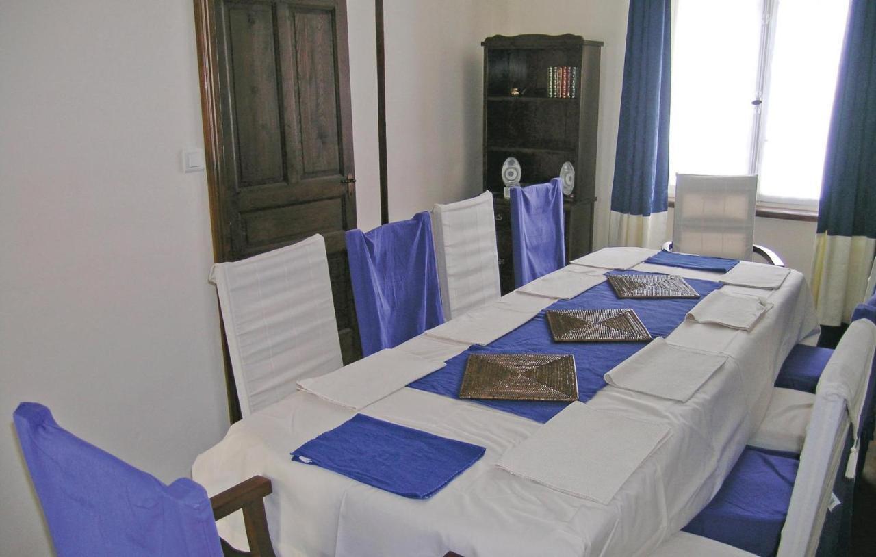 Lovely Home In Chateauneuf Du Faou With Wifi Saint-Thois Eksteriør bilde